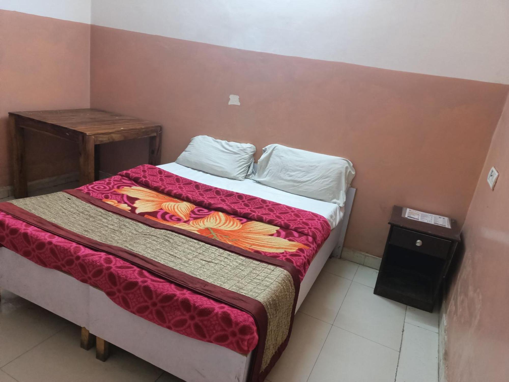 Hotel Royal India - Vijay Enclave